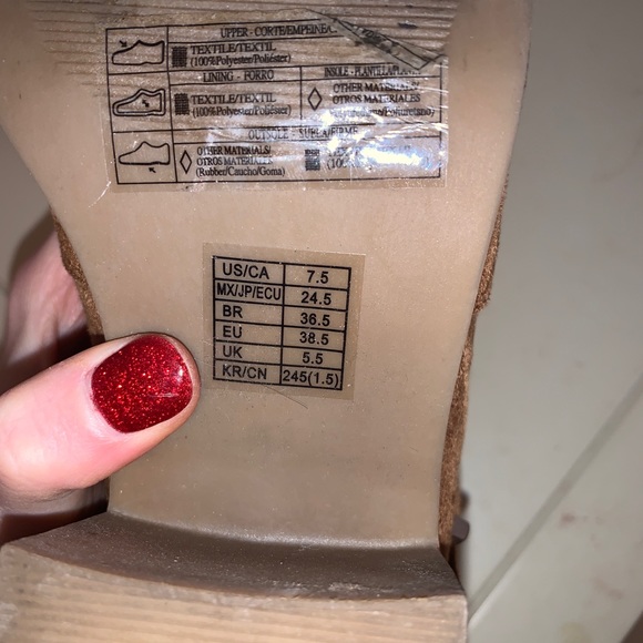 Booties - Picture 4 of 4